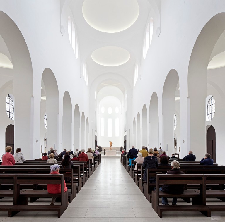 St. Moritz Church, Augsburg by John Pawson 03